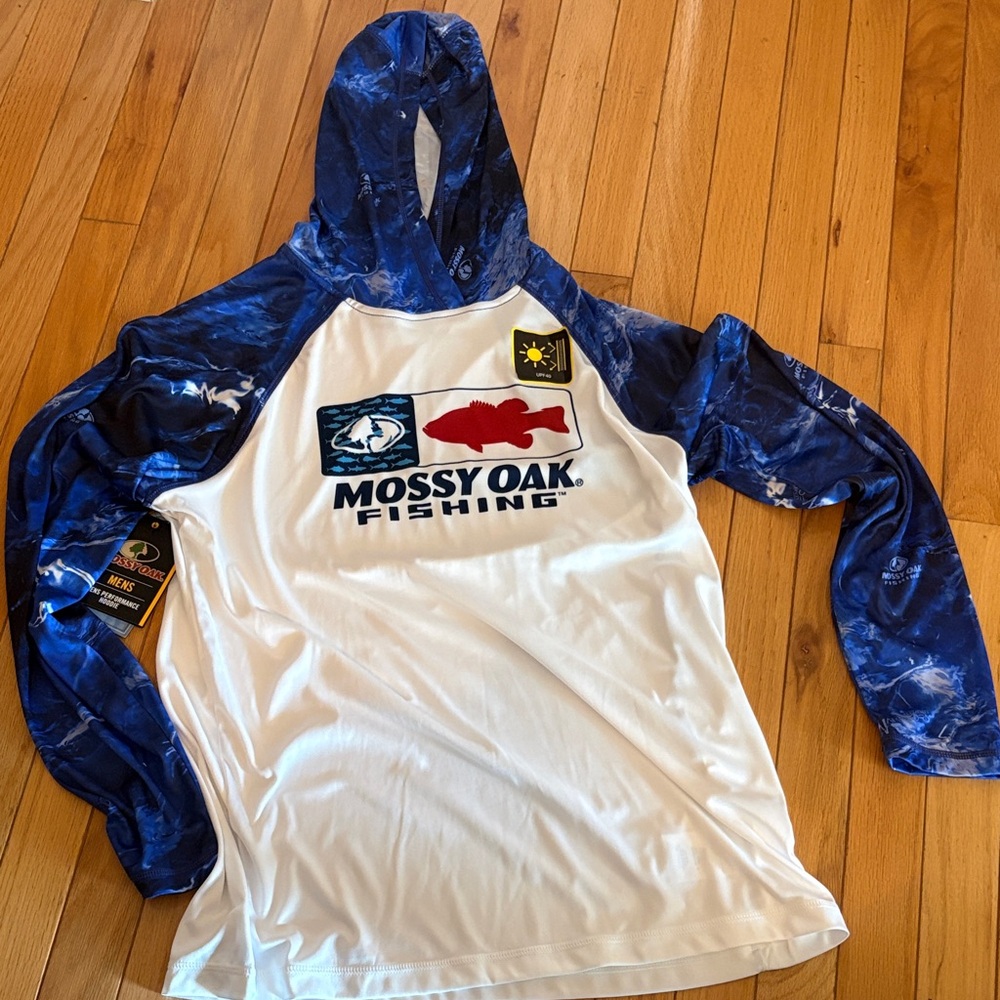 Mossy Oak White Fishing Hoodie with Blue Camo Sleeves